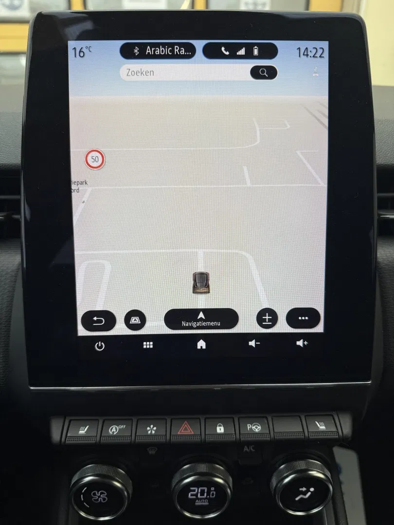 Renault Clio – Image 9