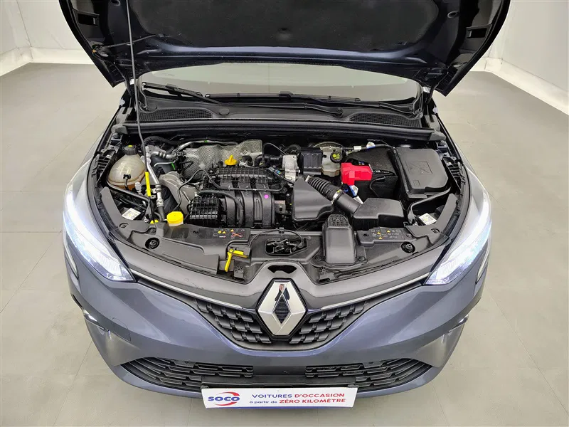 Renault Clio – Image 10