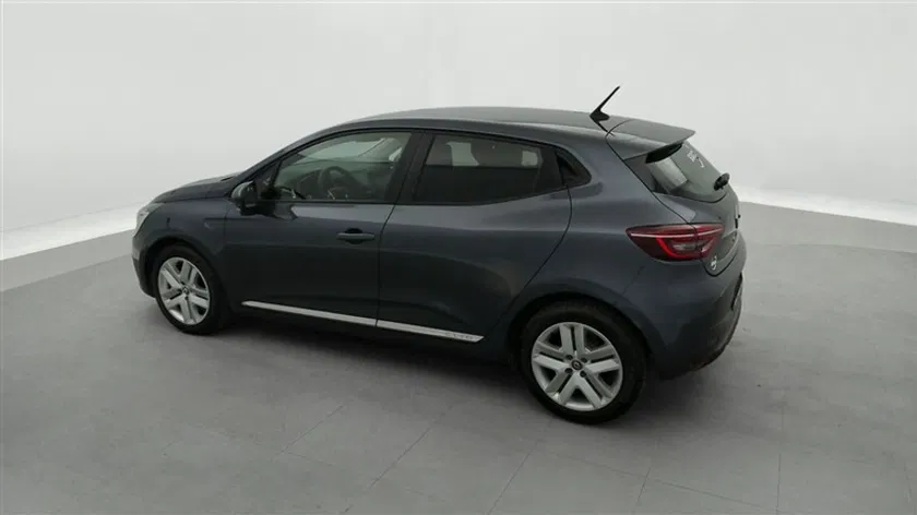 Renault Clio – Image 2