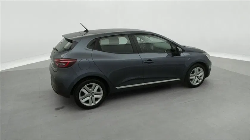 Renault Clio – Image 4