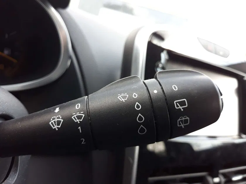 Renault Clio – Image 5