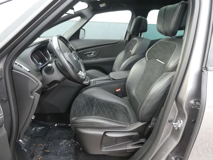 Renault Scenic – Image 12