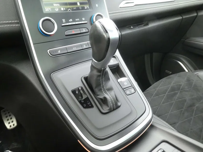 Renault Scenic – Image 7