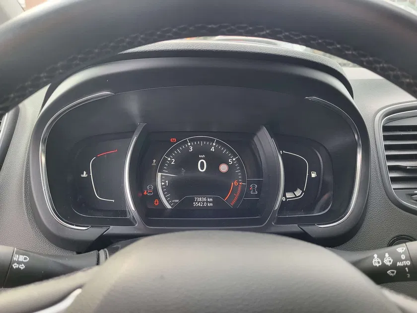 Renault Scenic – Image 15