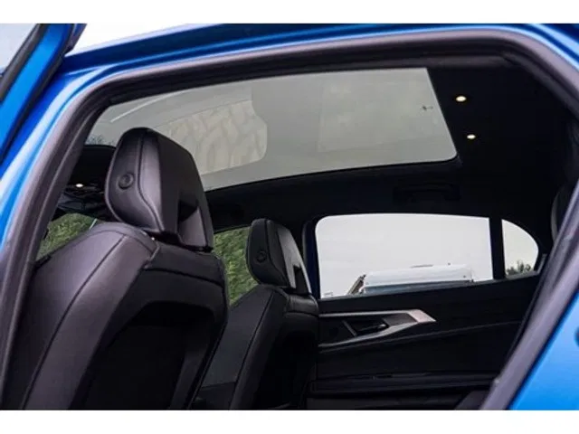 Renault Rafale – Image 16