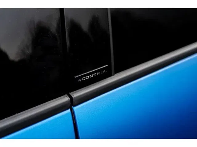 Renault Rafale – Image 21