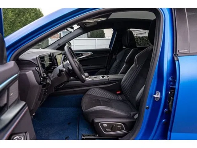 Renault Rafale – Image 13