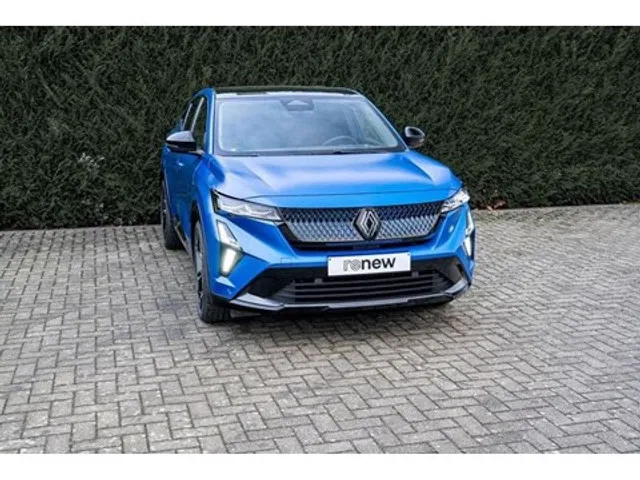 Renault Rafale – Image 25