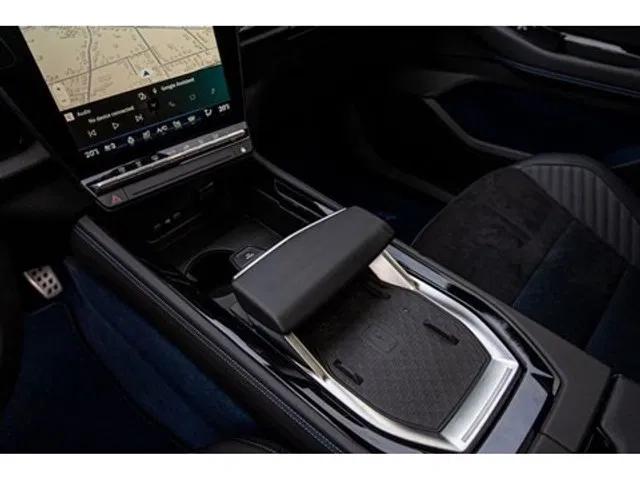 Renault Rafale – Image 6