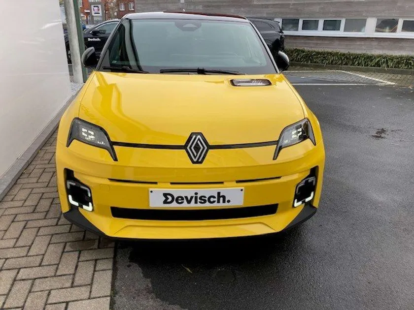 Renault R5 – Image 16