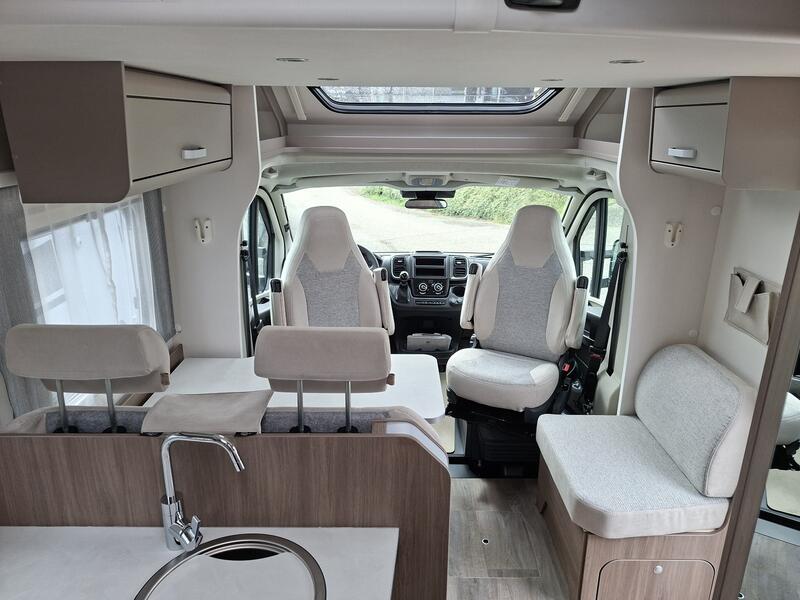 camping-car CARADO T 328 PRO+ NEUF – Image 6