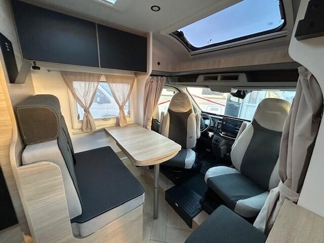 camping-car CHAUSSON S697 NEUF – Image 6