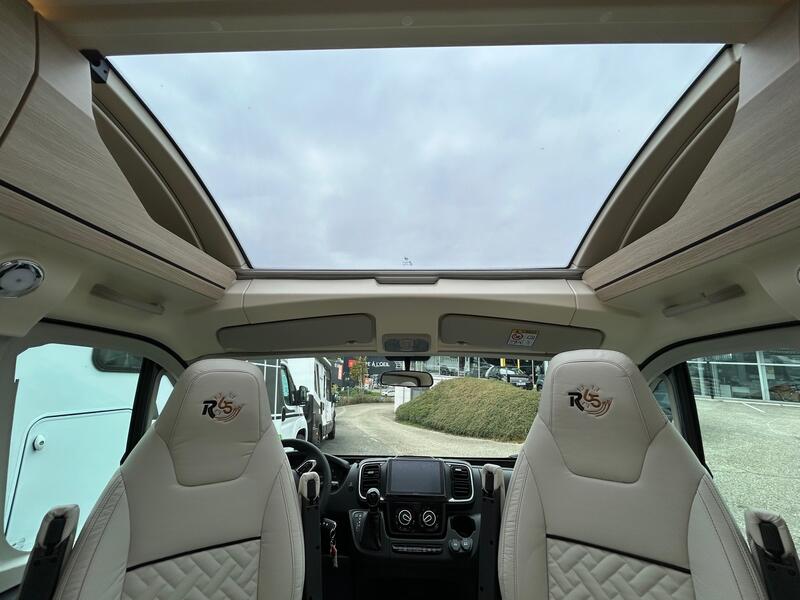 camping-car RAPIDO C86 65 ans NEUF – Image 6