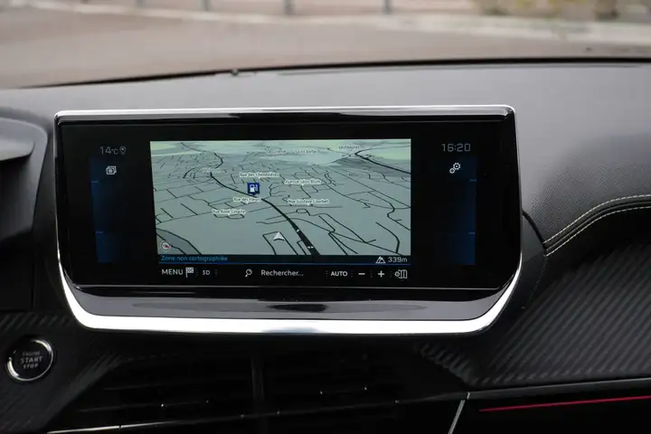 Peugeot 208 – Image 24