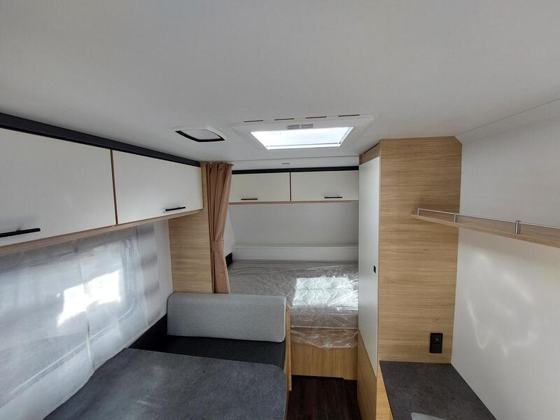 caravane CARAVELAIR ALBA 400 NEUF – Image 9