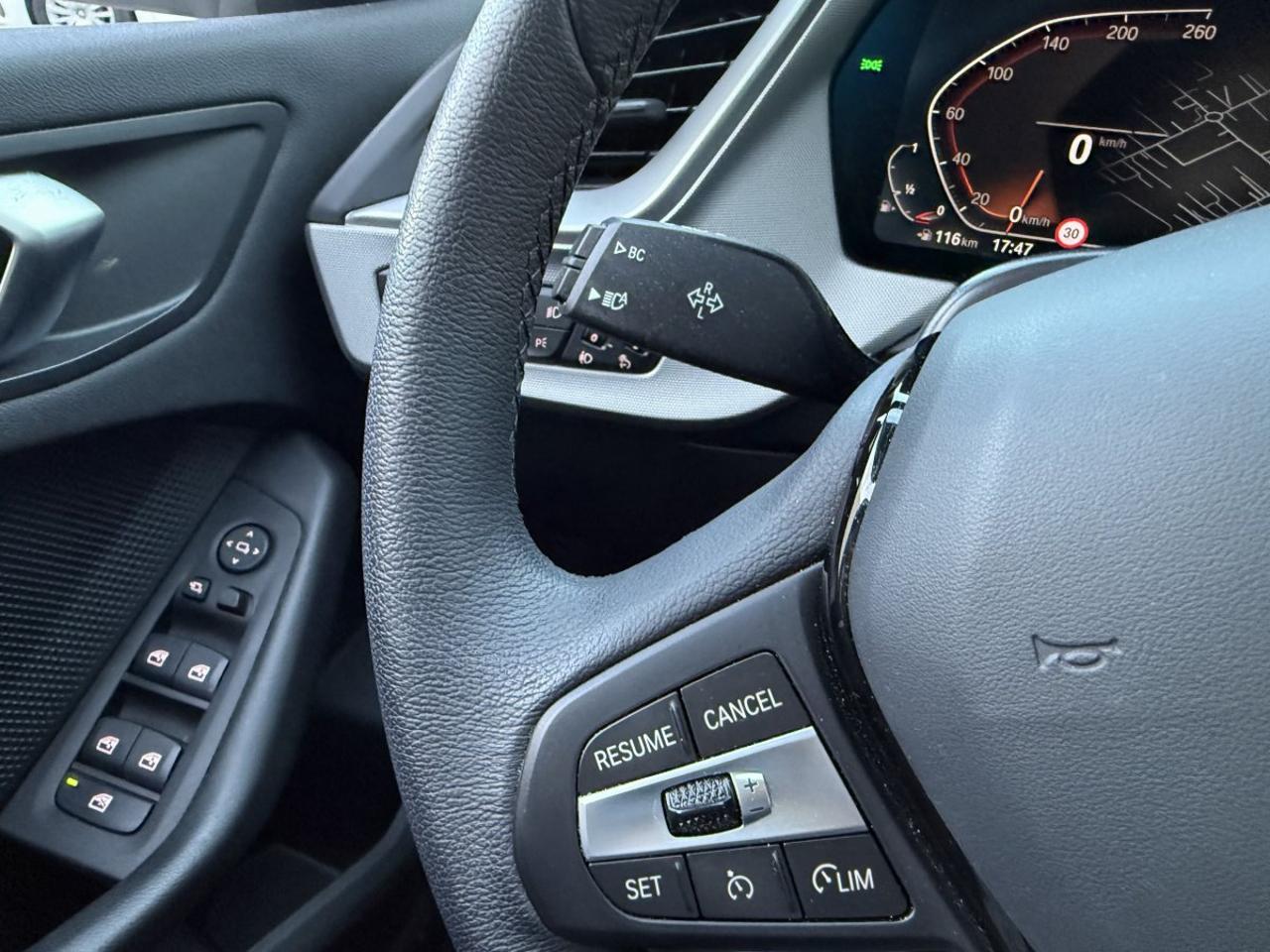 Bmw Série 1 – Image 16