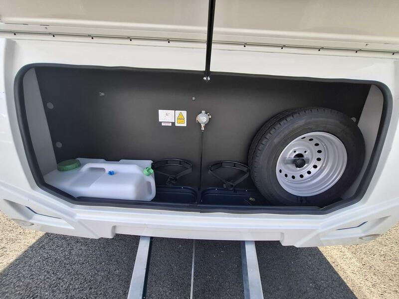 caravane CARAVELAIR ALBA 400 NEUF – Image 2