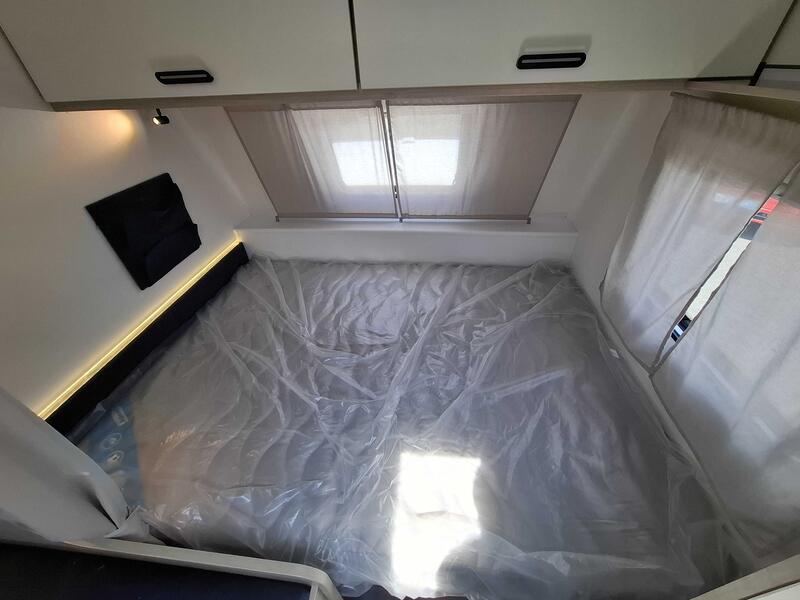 caravane CARAVELAIR ALBA 400 NEUF – Image 9