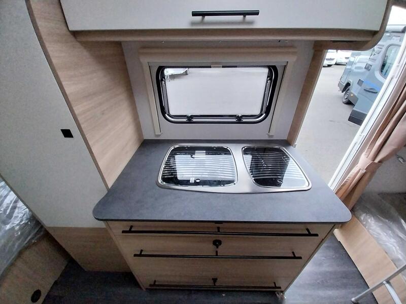 caravane CARAVELAIR ALBA 426 OCCASION – Image 6