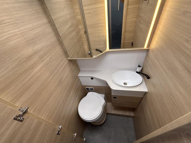 camping-car CHAUSSON 797 ULTIMATE LINE NEUF – Image 10