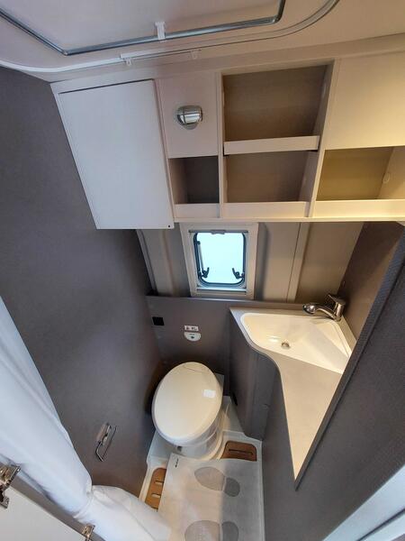 fourgon ETRUSCO CV 600 DB NEUF – Image 8