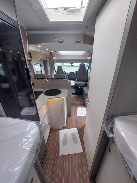 camping-car ETRUSCO T 6900 SB NEUF – Image 11
