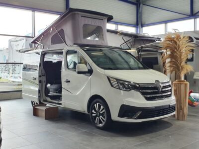 van FONT VENDOME AUTOCAMP NEUF