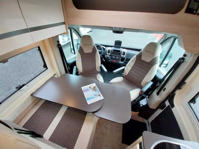 fourgon GIOTTILINE GIOTTIVAN 60T PRIVILEGE OCCASION – Image 3