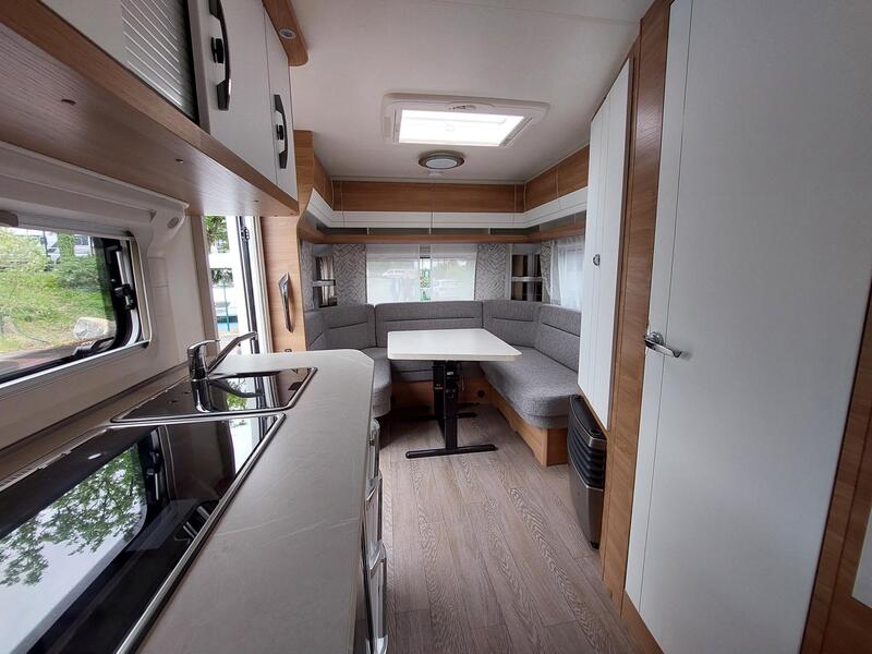 caravane HOBBY DE LUXE 455 UF NEUF – Image 3