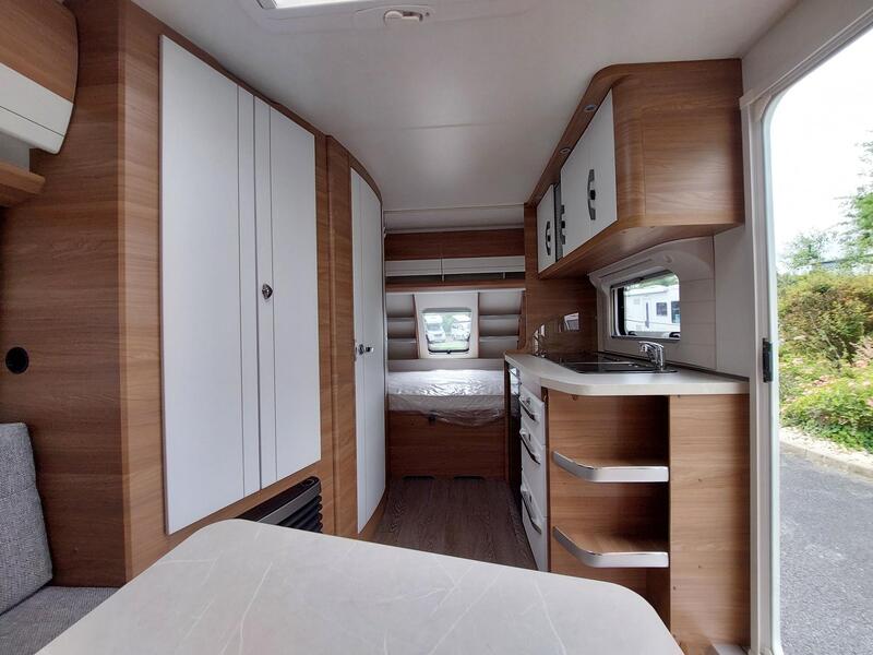 caravane HOBBY DE LUXE 455 UF NEUF – Image 2