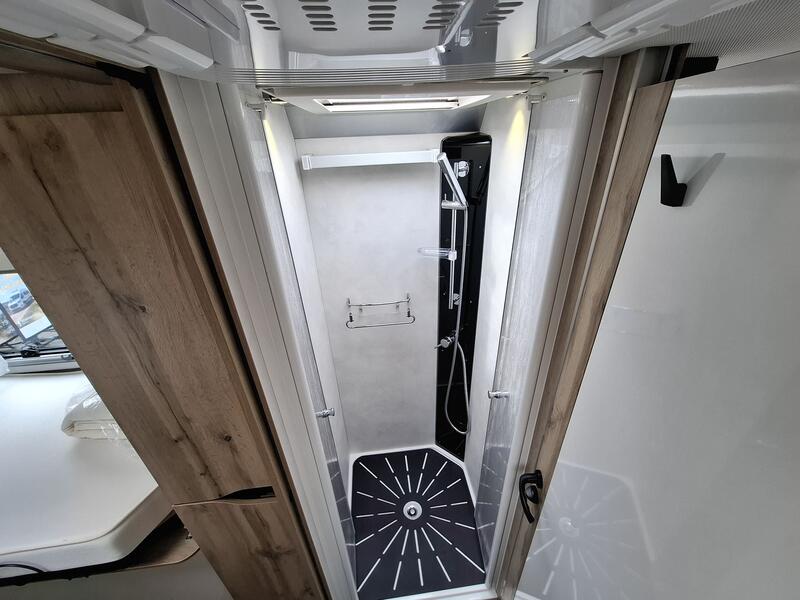 camping-car poids lourd OCCASION – Image 8