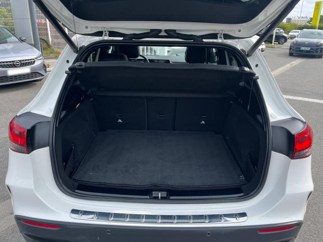 Mercedes GLA – Image 13