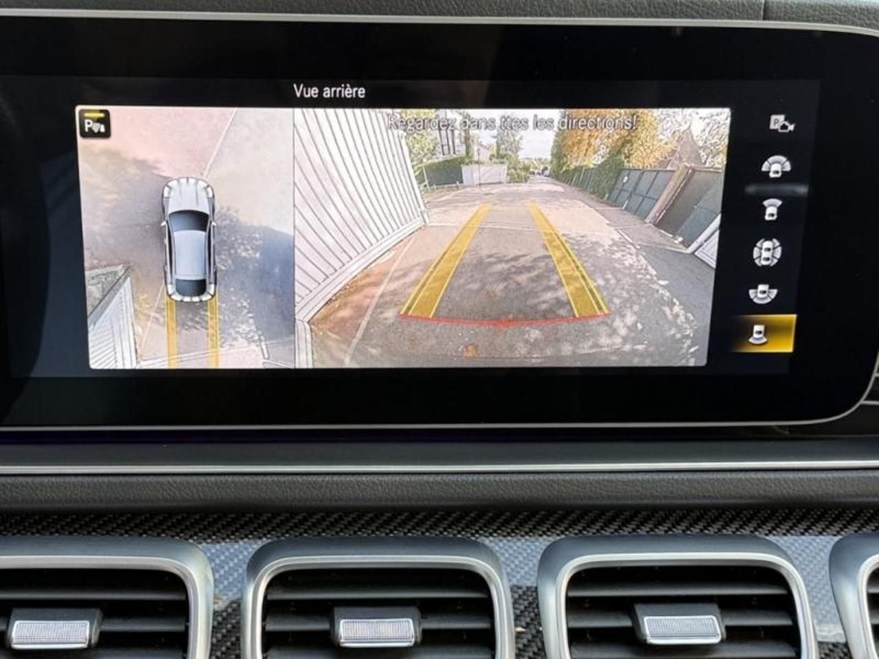 Mercedes GLE – Image 29