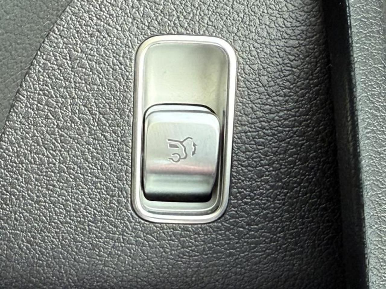 Mercedes GLE – Image 55