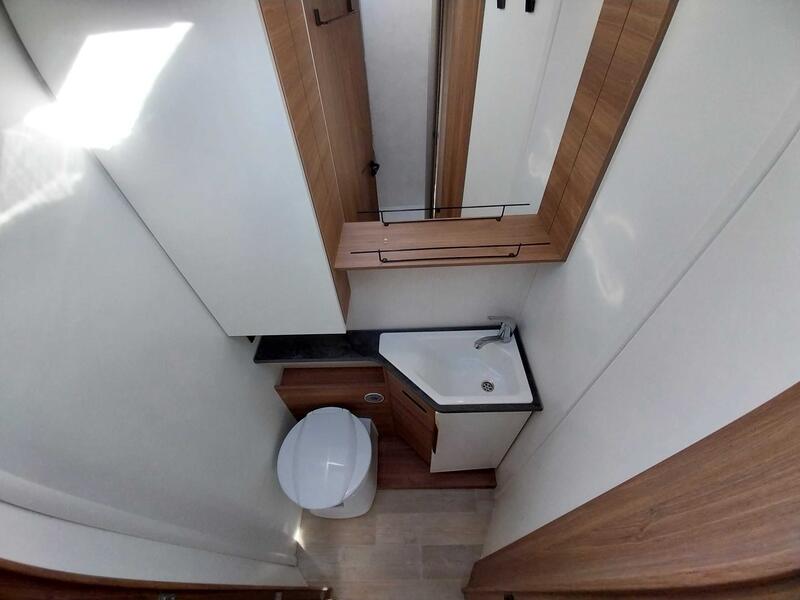 camping-car PILOTE P 746 FC EVIDENCE – Image 9