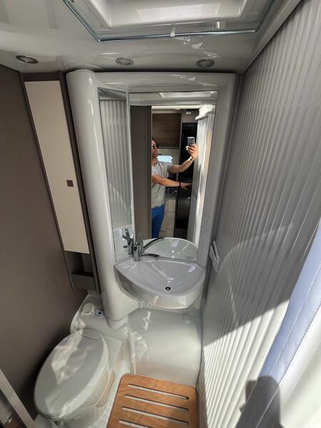 camping-car ETRUSCO T 6900 SB NEUF – Image 5