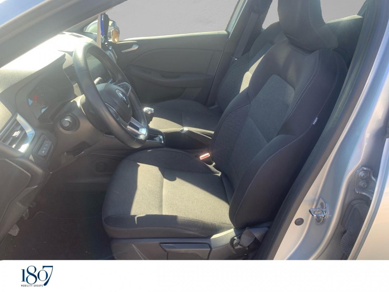 Renault Clio – Image 12