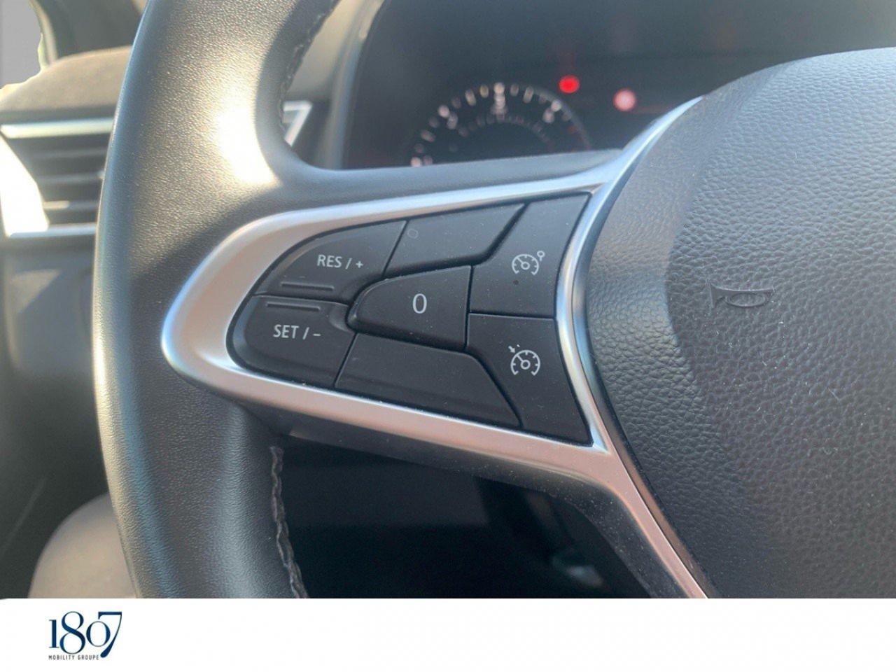 Renault Clio – Image 7