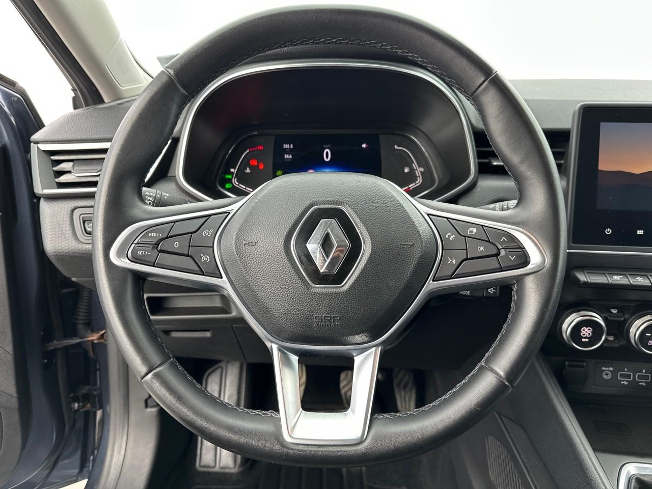 Renault Clio – Image 11