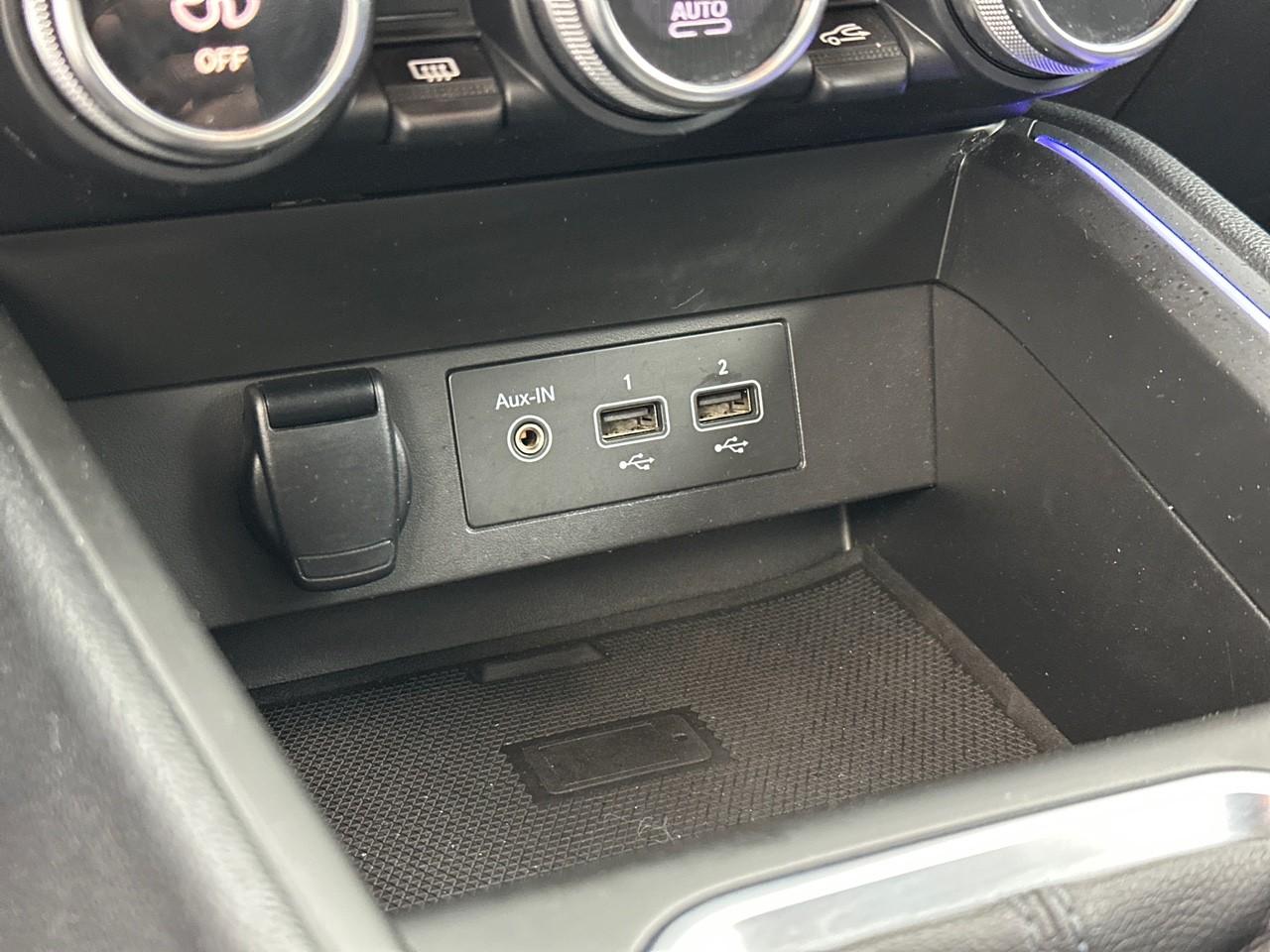 Renault Clio – Image 6