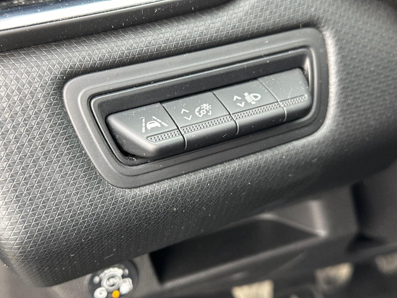 Renault Clio – Image 5