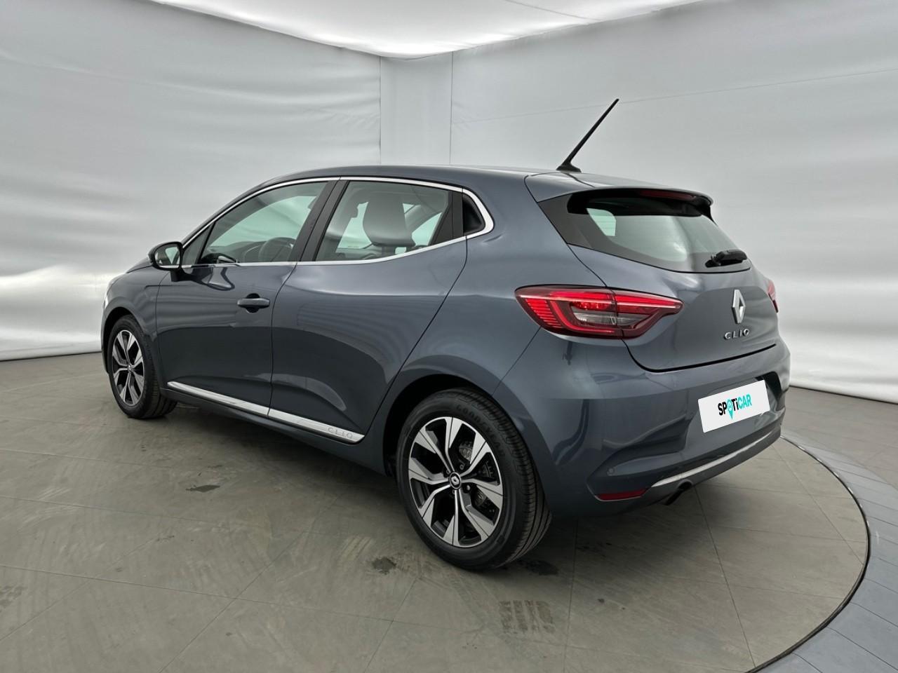 Renault Clio – Image 15