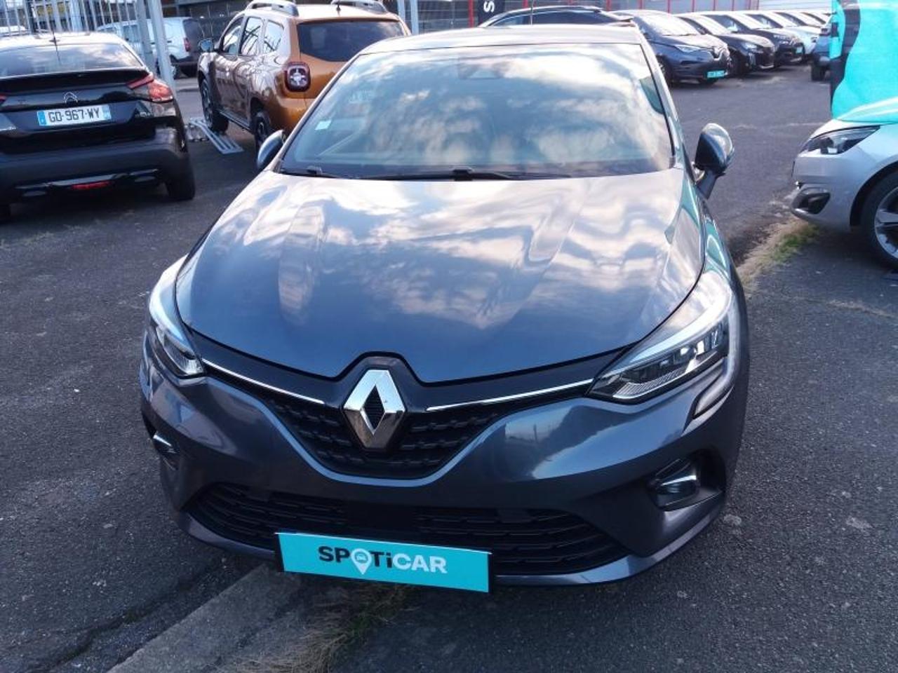 Renault Clio – Image 27