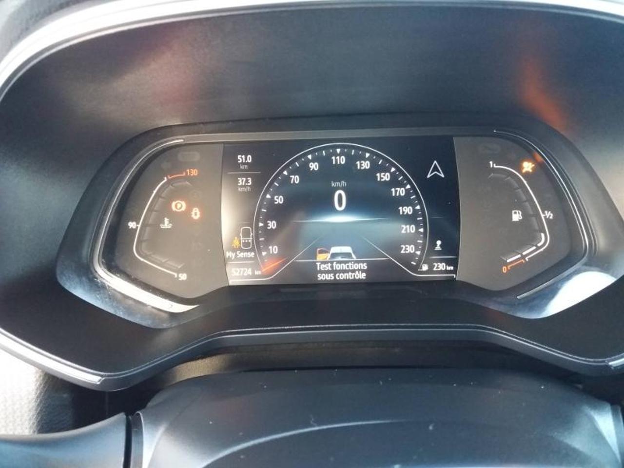 Renault Clio – Image 8