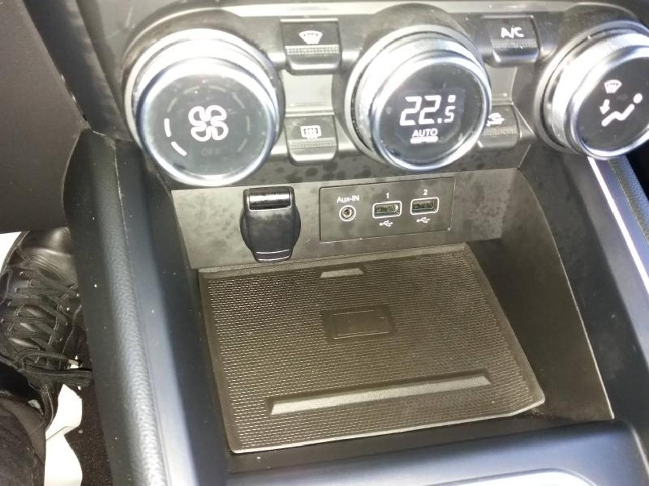 Renault Clio – Image 7