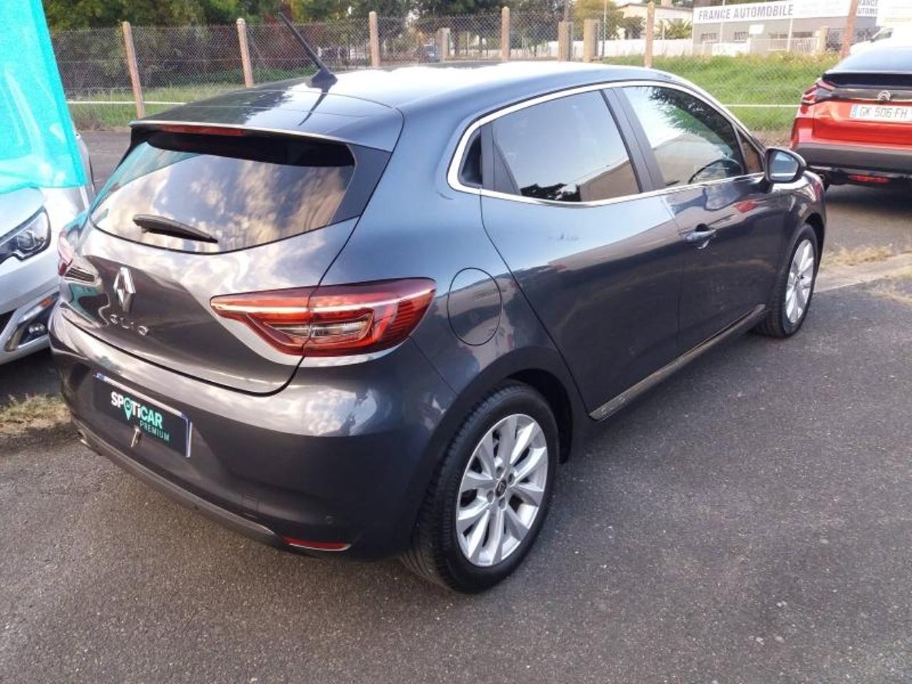 Renault Clio – Image 24