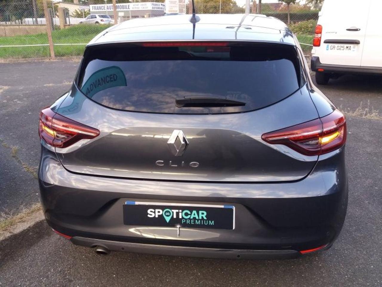 Renault Clio – Image 23