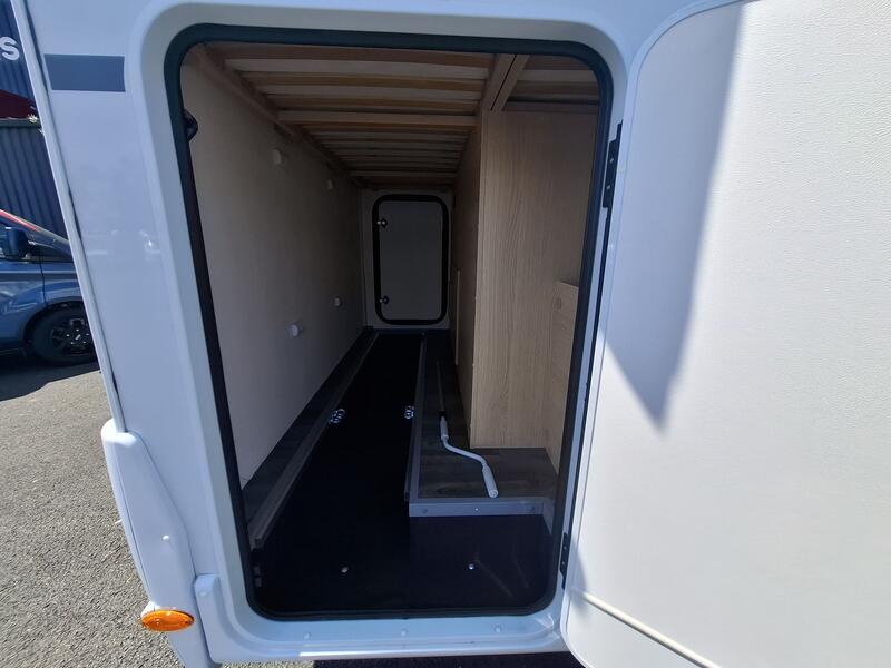 camping-car SUNLIGHT V 60 ADVENTURE EDITION OCCASION – Image 11