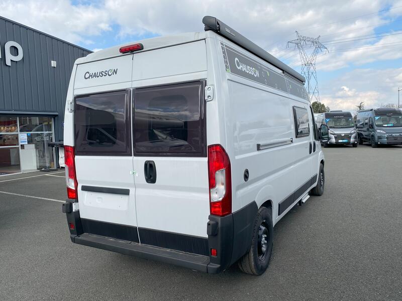 fourgon CHAUSSON V 594 FIRST LINE NEUF – Image 3
