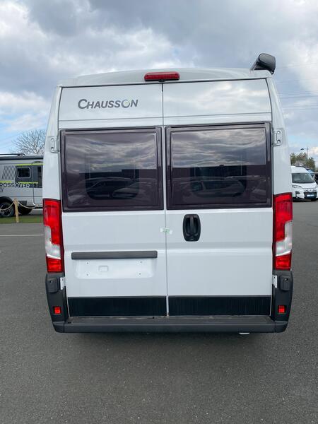 fourgon CHAUSSON V 594 FIRST LINE NEUF – Image 4